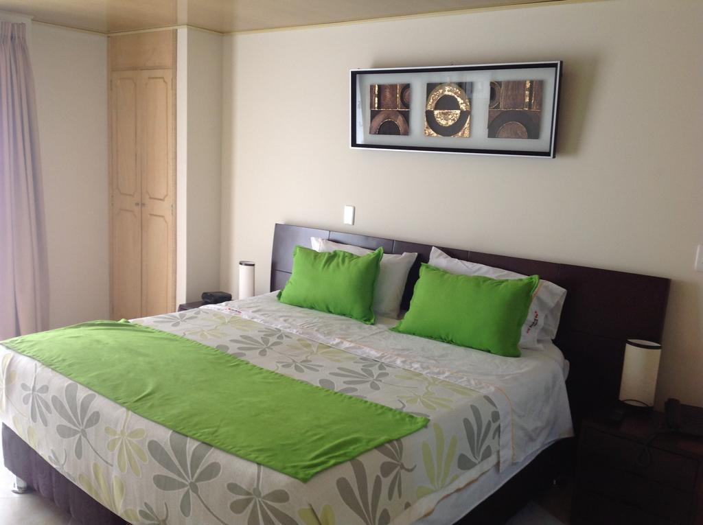 Hoteles Bogota Inn El Lago Country Zona Rosa 部屋 写真